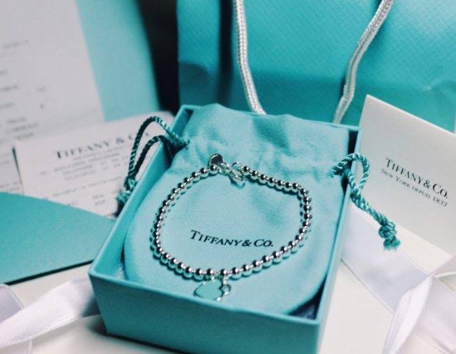 Tiffany蒂芙尼手链断了可以去哪里进行珠宝维修？